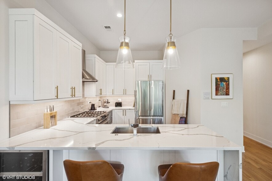 Building Photo - 1753 N Kedzie Ave