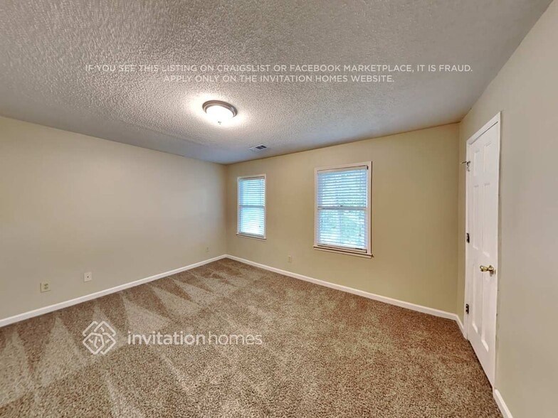 Building Photo - 3811 Overlook Trail