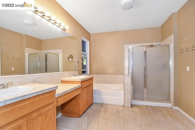 Building Photo - 5127 Plumwood Way