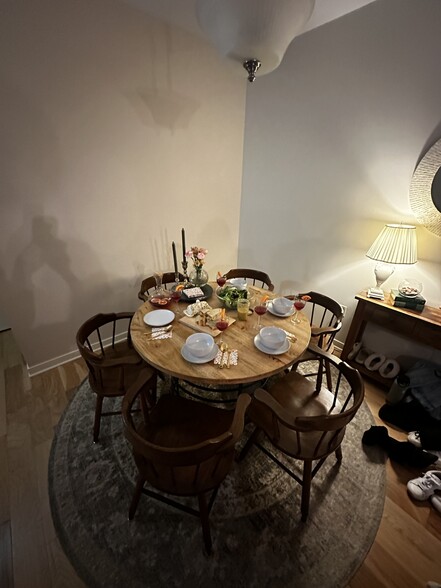 Building Photo - 817 Flynn St