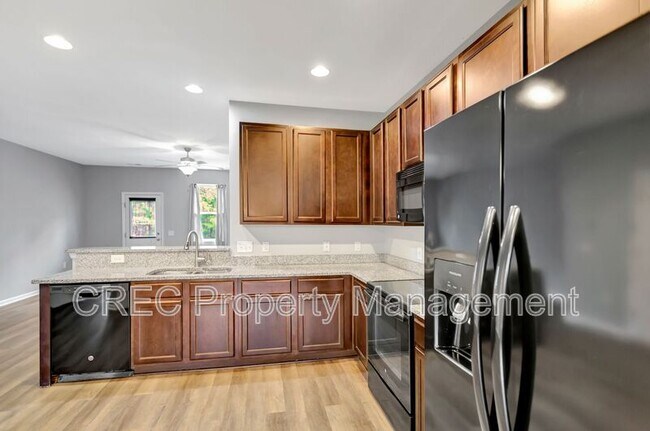 Building Photo - 339 Flyway Rd