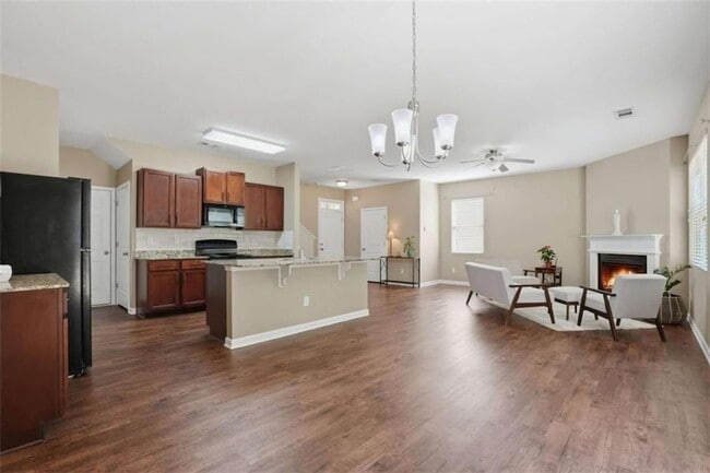 Building Photo - 514 Altama Way