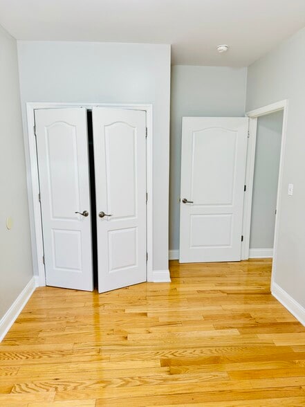 Building Photo - 45 S Broadway