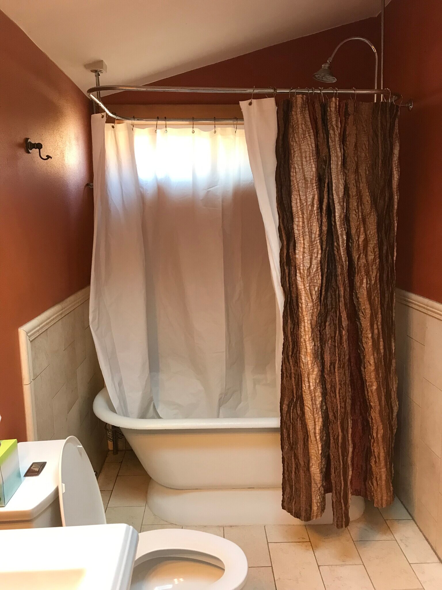 Building Photo - 103 W Cannon St