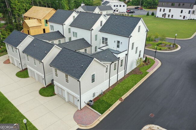 Building Photo - 940 Laurel Brooke Ave