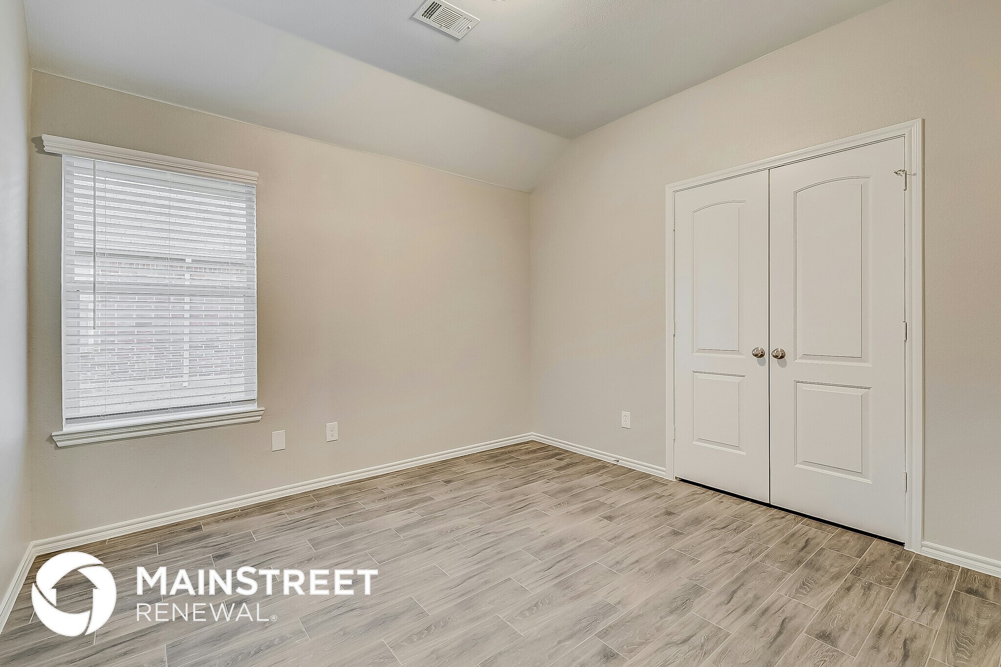 Building Photo - 6410 Peach Tree Ct