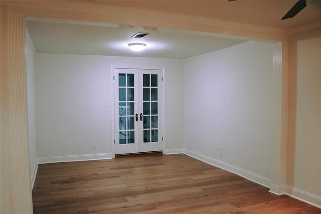 Building Photo - 4804 Caswell Ave