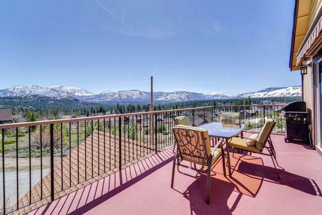 Building Photo - 799 Lookout Point Cir