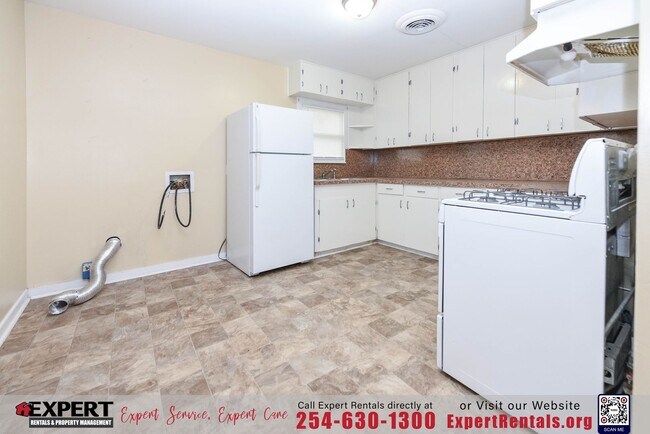Building Photo - Discover Your New Home: Charming 2-Bedroom in Killeen, TX!