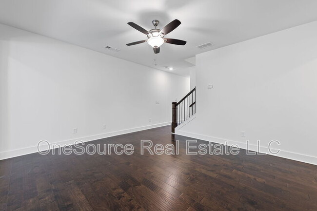 Building Photo - 5350 Brooklands Dr