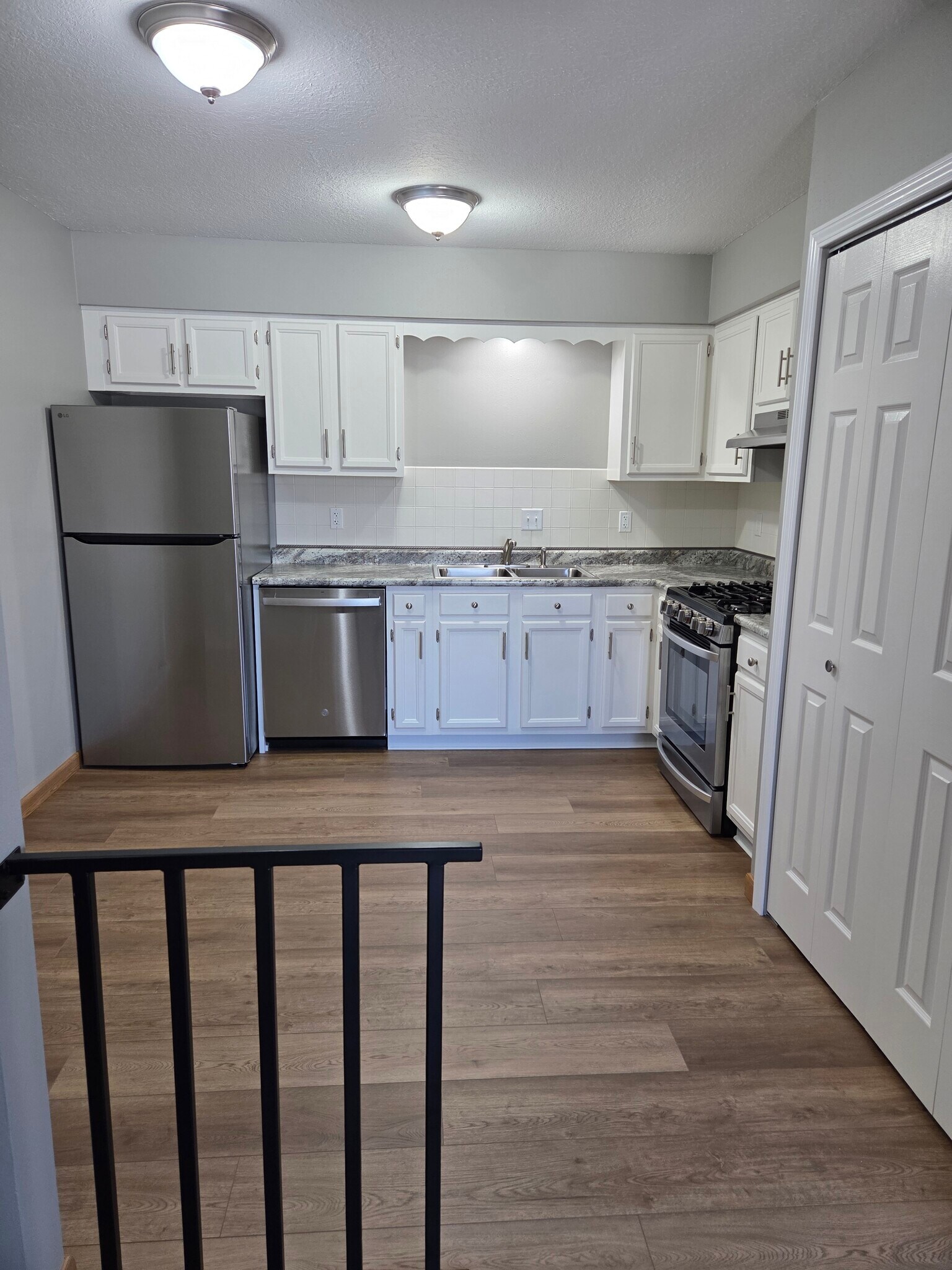 Building Photo - 4319 26th Ave