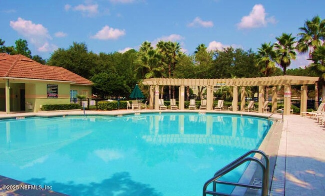 Primary Photo - 7701 Timberlin Park Blvd