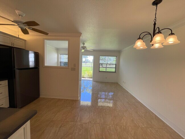 Building Photo - 1225 NW 21st St