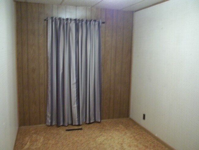 11109 SE 72nd Rd Bed 1 - 11109 72nd Rd SE