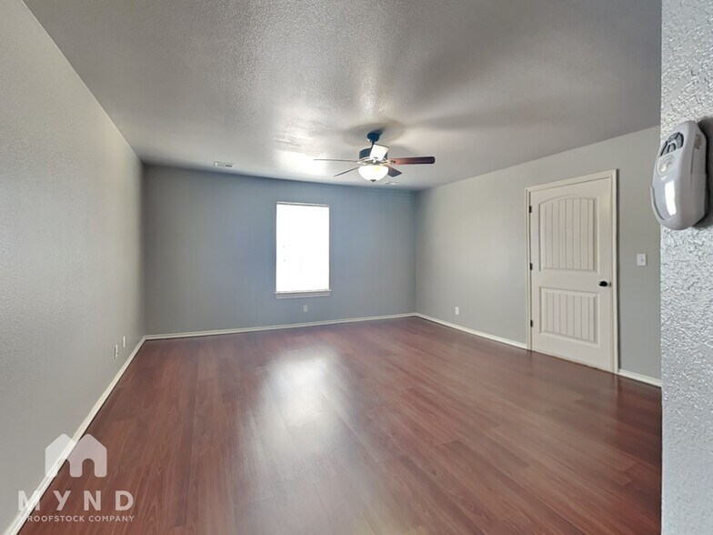 Building Photo - 14729 Jordan Ct