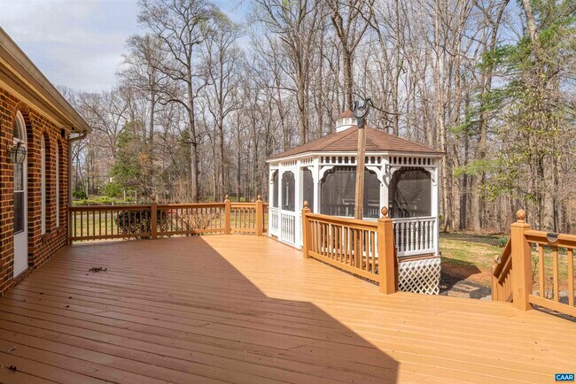 Building Photo - 3125 Beau Mont Farm Rd