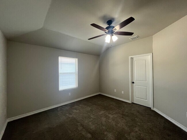 Building Photo - 6302 Luglio Ln