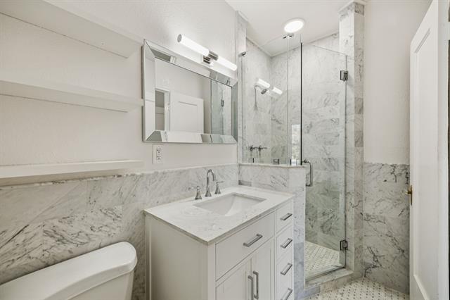 Building Photo - 4147 Emerson Ave