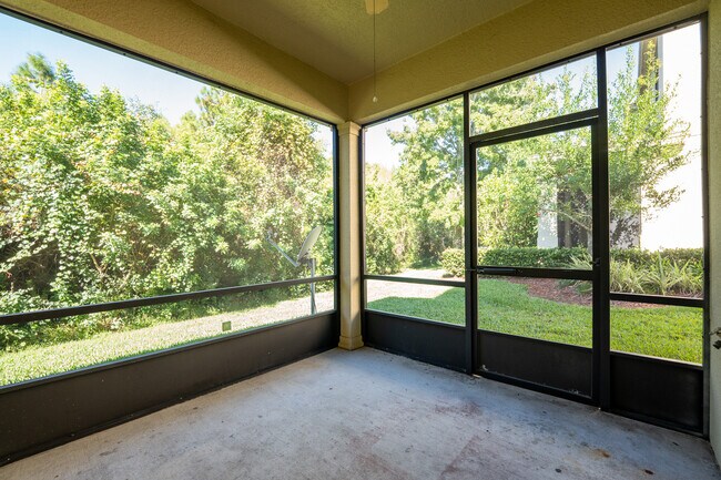Building Photo - 1425 Portofino Meadows Blvd