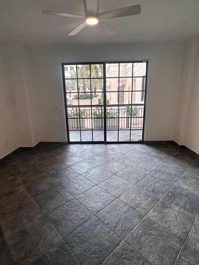 Building Photo - 233 S Federal Hwy