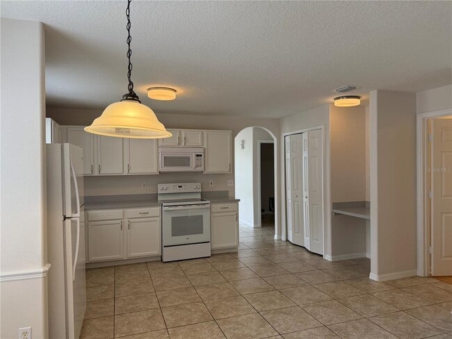 Building Photo - 122 Brightview Dr