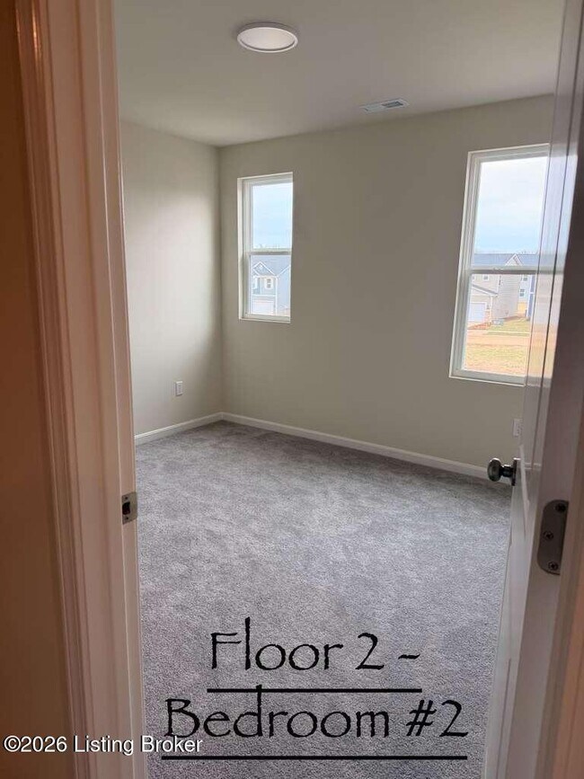 Building Photo - 2019 Lyndon Green Cir