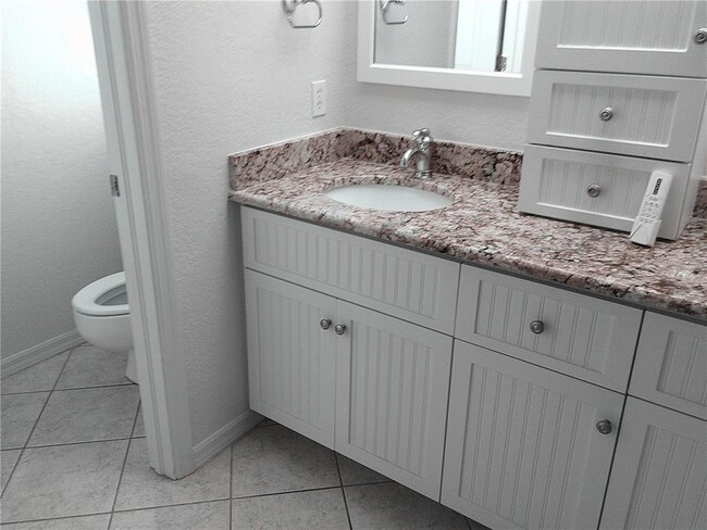 Building Photo - 1335 Rock Dove Ct