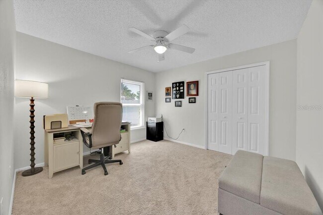 Building Photo - 1065 Ronlin St