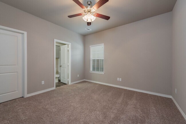 Building Photo - Available August 2026! Gorgeous 4 Bed, 4.5...