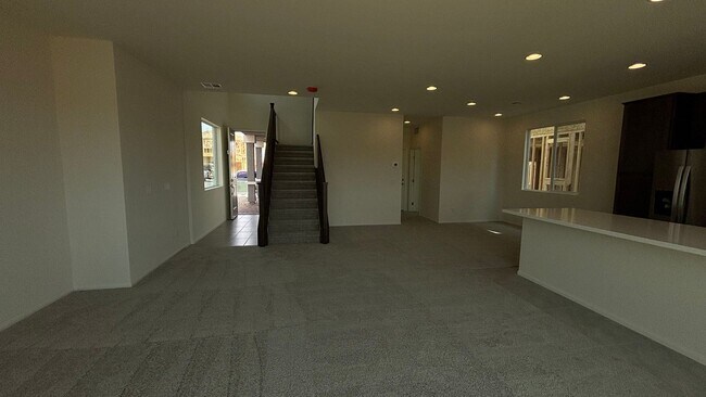 Building Photo - brand new home