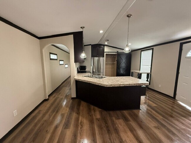 Building Photo - ? Beautifully Updated 3 Bedroom, 2 Bath Home in Bell City! ?