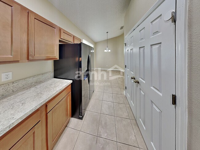 Building Photo - 3028 Atherley Rd