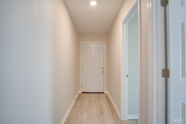 Building Photo - 2888 N 24th Ave