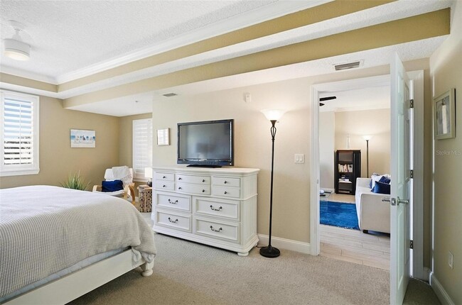 Building Photo - 60 Surfview Dr