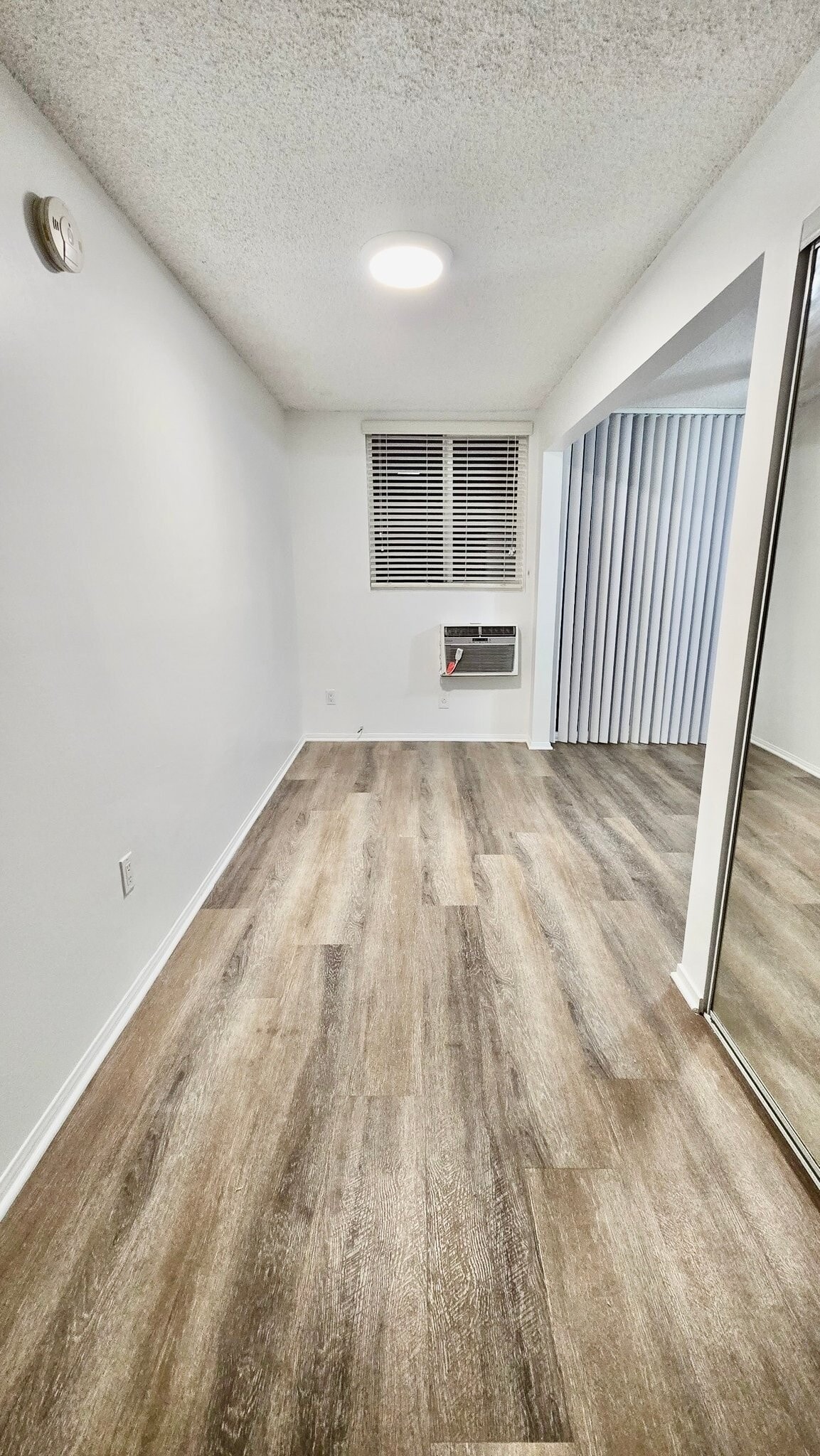 Building Photo - 20951 Roscoe Blvd