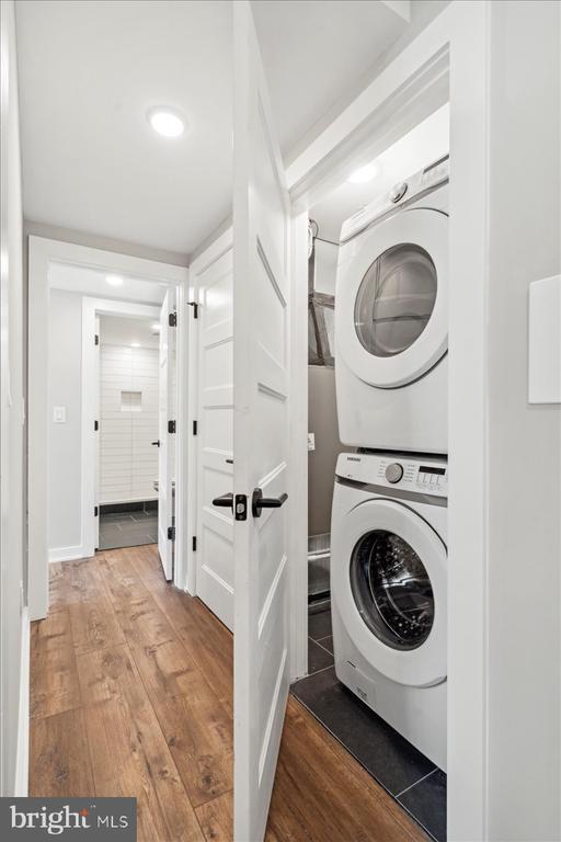 Building Photo - 3801 Hamilton St