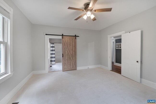 Building Photo - 800 Anderson St