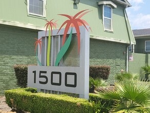 Building Photo - Welcome to The Palms