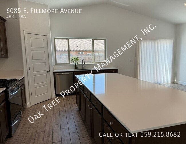 Building Photo - 6085 E Fillmore Ave