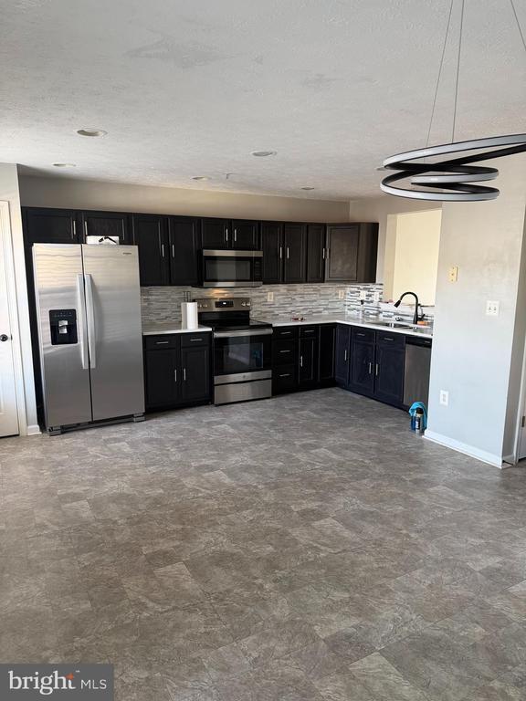 Building Photo - 4675 Harrier Way