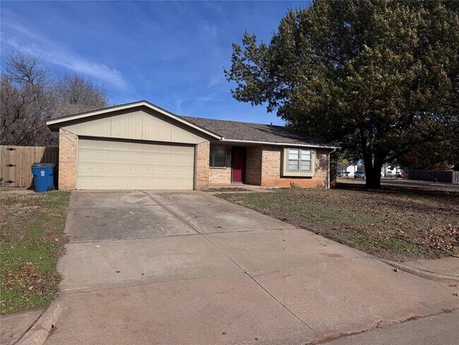 Primary Photo - 1009 Lapwing Rd