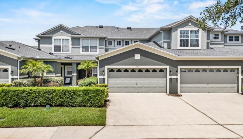 Building Photo - 742 Featherstone Ln