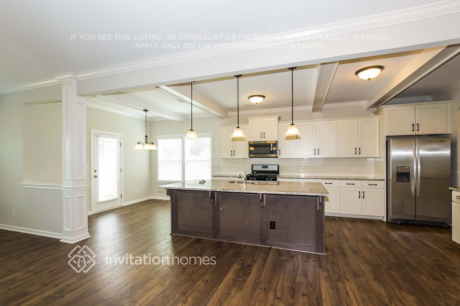 Building Photo - 5069 Stonehill Ln