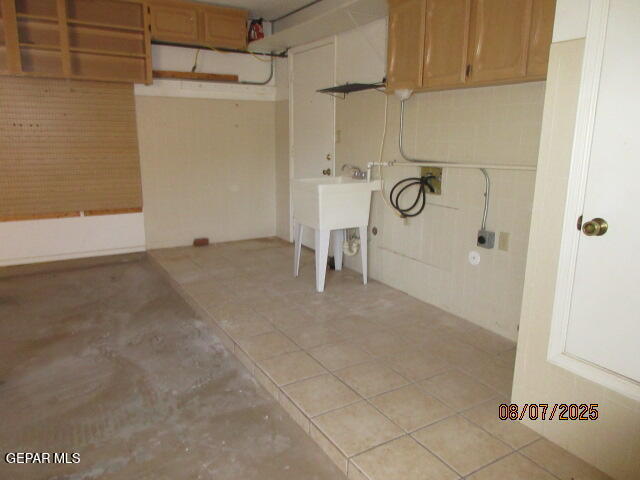 Building Photo - 745 Espada Dr