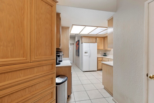 Building Photo - 48538 Via Amistad
