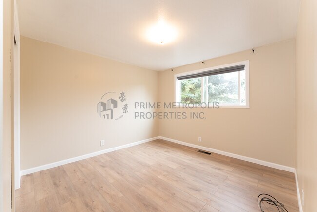 Building Photo - 18003 Wayne Ave N