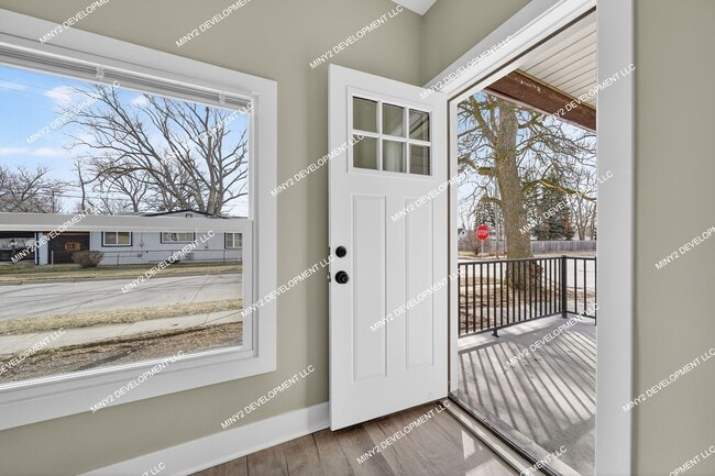 Building Photo - Completely Renovated 4-Bedroom Home in Warren!