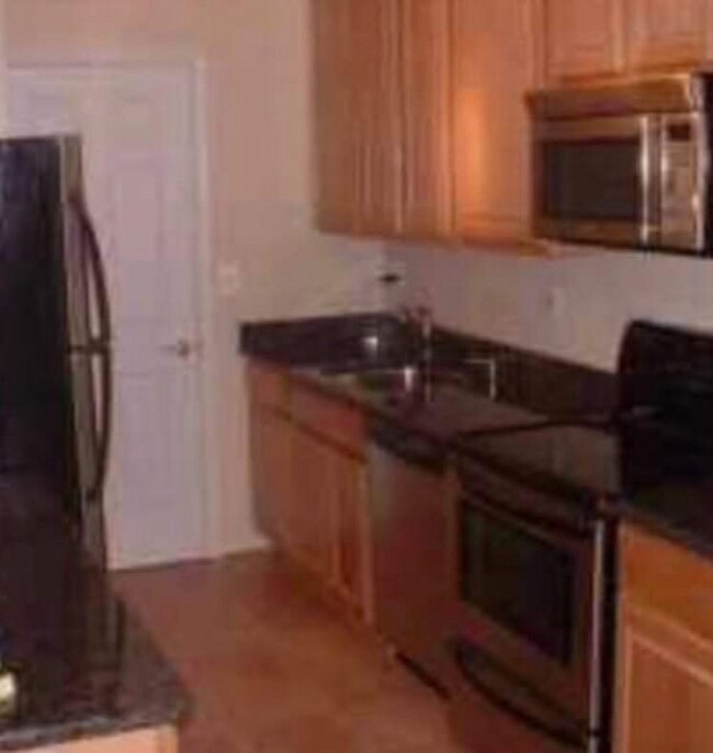 Building Photo - 11791 Carriage House Dr