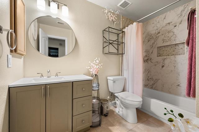 Building Photo - 1315 Foster St