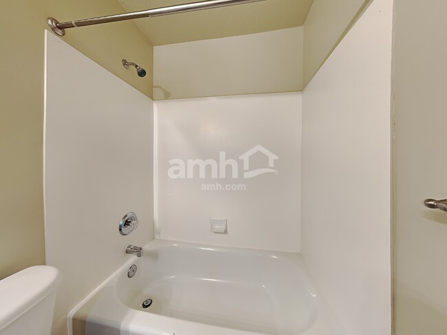 Building Photo - 3795 W 850 S